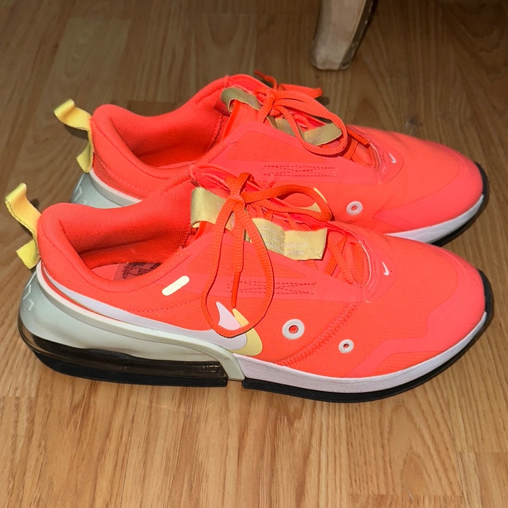 Nike air shoes